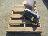 US CUTTER MH365-MK2 CUTTING PLOTTER