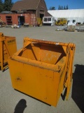 CAMLEVER TB-100 CLAMSHELL MATERIAL BIN