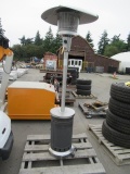 PROPANE PATIO HEATER W/ PROPANE TANK