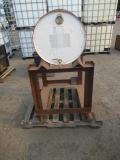 METAL BARREL W/ METAL STAND