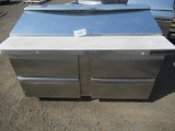 60'' 4-DRAWER SANDWICH PREP REFRIGERATOR W/ PREP STATION