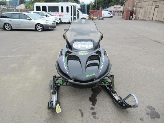 2001 ARCTIC CAT MOUNTAIN CAT 500 SNOWMOBILE