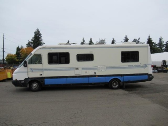 1990 FORD NATIONAL DOLPHIN MOTOR HOME