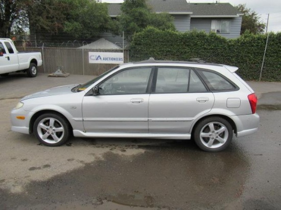 2002 MAZDA PROTEGE 5