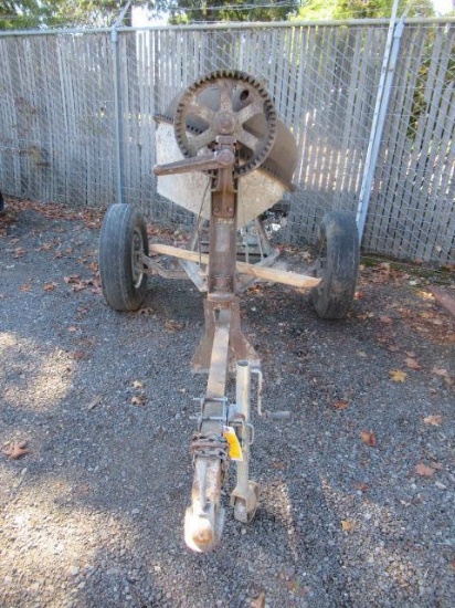 WONDER PULL BEHIND CONCRETE MIXER