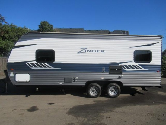 2018 KEYSTONE ZINGER 211RD TRAVEL TRAILER