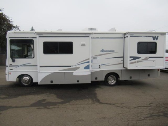 2004 WINNEBAGO SIGHTSEER WFD29R MOTORHOME