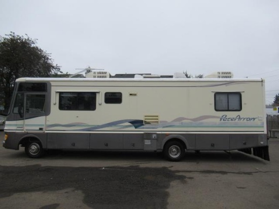 1996 FLEETWOOD PACE ARROW