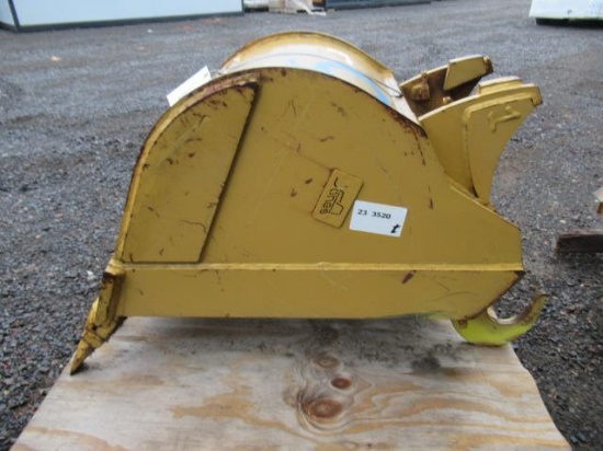 JONES 24'' QUICK CHANGE DIGGING BUCKET