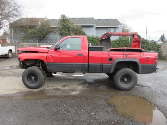 2000 DODGE 2500 4X4