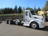 2016 PETERBILT 579 LOW ROOF TRI AXLE DAY CAB TRACTOR