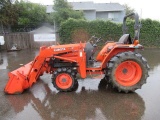 KUBOTA HST SERIES L3010 TRACTOR W/ LA481 FRONT END LOADER