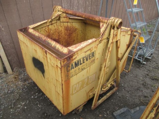 CAMLEVER 2 TON TRASH MATERIAL HANDLER