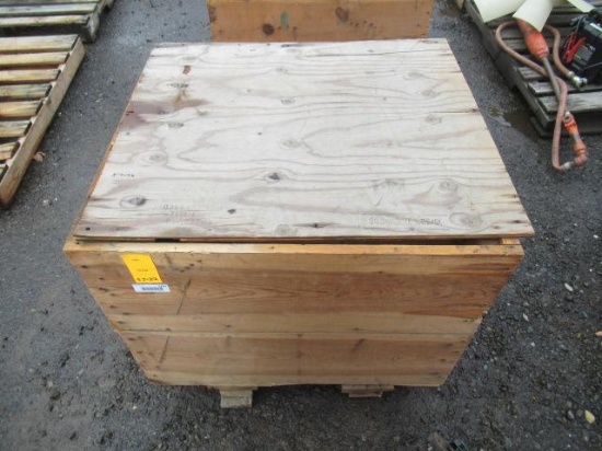 WOODEN TOTE OF ASSORTED LARGE GEARS