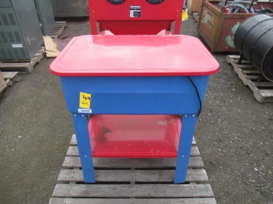 CENTRAL MACHINERY PARTS CLEANER