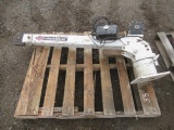 IMT WORK SAVER ELECTRIC CRANE, 3300LB CAPACITY