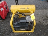 DEWALT 4GAL 130 PSI DUAL TANK COMPRESSOR