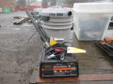 BUCKET HEAD WET/DRY VAC POWERHEAD & SCHUMACHER 12V BATTERY CHARGER