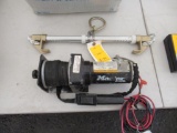 MASTERLOCK WINCH & ADJUSTABLE LIFTING BAR