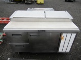 60'' REFRIGERATED SANDWICH PREP COUNTER