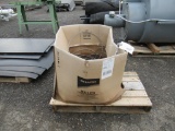 BOX OF ASSORTED HOOKED STEEL CABLE