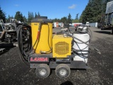 LANDA GOLD SERIES VHP3-70021D PRESSURE WASHER W/ PROPANE TANK, 120V, 700PSI, HOT/COLD WATER