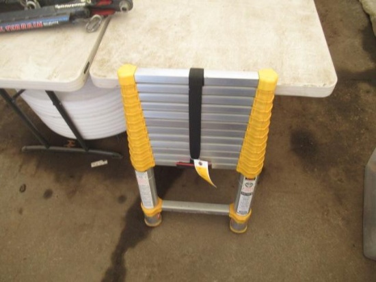 XTEND & CLIMB 770P 12.5' TELESCOPING EXTENSION LADDER