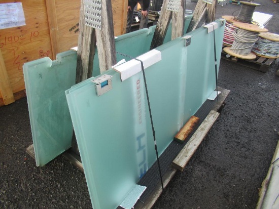 (10) 7' X 33.5'' FROSTED GLASS SHOWER DOORS W/ A FRAME RACKS