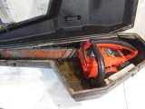 HOMELITE SUPER 2 AUTOMATIC OILING GAS POWERED CHAINSAW