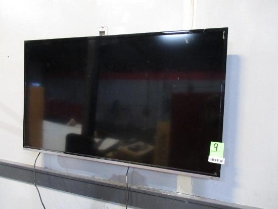 TOSHIBA 50'' TV *NO REMOTE