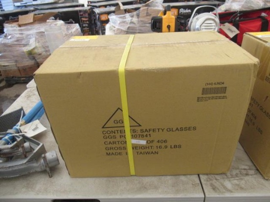 BOX OF APPROX (144) CLEAR PROTECTIVE SAFETY GLASSES (UNUSED)