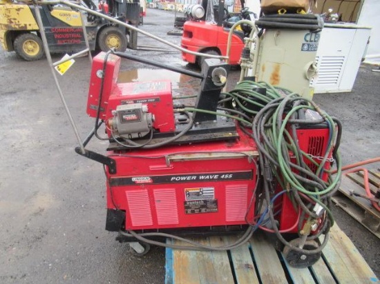 LINCOLN POWER WAVE 455 WELDER ON CART W/ POWER FEED, COOL ARC 40 WATER COOLER, & LEADS