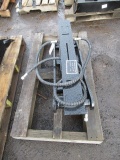 2024 GIYI 3T HYDRAULIC THUMB CLAMP (UNUSED)