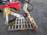 NORCAL 905 SKID STEER HYDRAULIC BACKHOE ATTACHMENT W/ 12'' DIGGING BUCKET