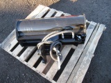 2025 FUTURE FT-3T 32'' MINI EXCAVATOR HYDRAULIC SWIVEL BUCKET ATTACHMENT (UNUSED)
