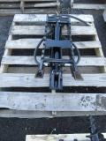 2025 FUTURE FT-J3T 3T 38'' HYDRAULIC THUMB CLAMP (UNUSED)