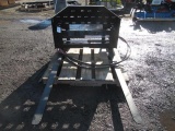 2025 FUTURE FT-SF60 SKID STEER HYDRAULIC FORK ATTACHMENT (UNUSED)