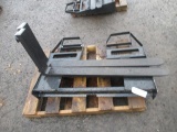 2024 AGT SKID STEER FORK ATTACHMENT W/ 48'' X 4'' FORKS (UNUSED)