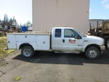 (BORING, OR) 2002 FORD F-450 4X4 UTILITY TRUCK