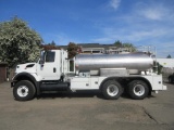 2010 INTERNATIONAL 7600 TANDEM AXLE WATER/FIRE TRUCK