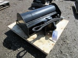 2025 FUTURE 24 3/4'' MINI EXCAVATOR SWIVEL BUCKET ATTACHMENT (UNUSED)