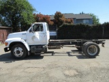 1995 FORD F800 CAB & CHASSIS