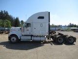 (BORING, OR) 2000 INTERNATIONAL 9900 SLEEPER CAB