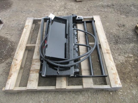 2025 FUTURE MINI SKID STEER SIDE SHIFT FORK ATTACHMENT W/ 30'' X 2 3/4'' FORKS (UNUSED)