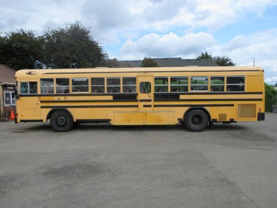 2006 BLUE BIRD 72-PASSENGER SCHOOL BUS