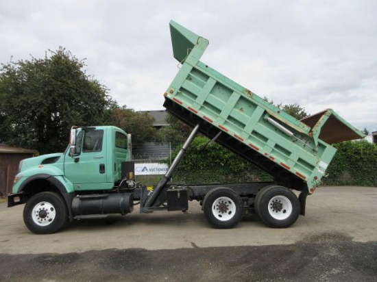 2008 INTERNATIONAL 7600 SBA 6X4 TANDEM AXLE DUMP TRUCK