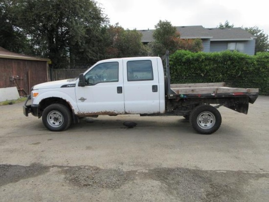 2011 FORD F-350 SUPER DUTY 4X4 CREW CAB FLATBED TRUCK