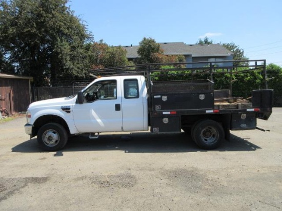 2009 FORD F-350 XL 4X4 EXTENDED CAB FLATBED TRUCK