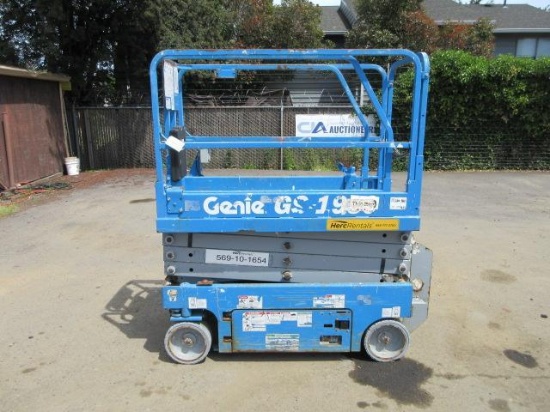 2018 GENIE GS-1930 24V ELECTRIC SCISSOR LIFT
