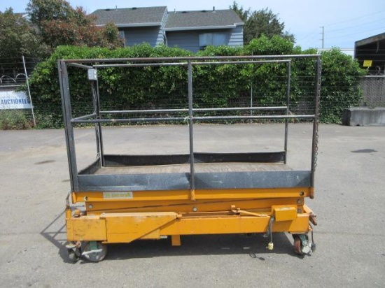 PAC CRAFT 116EM HEFF-T-HERMAN ELECTRIC SCISSOR LIFT ON CASTERS
